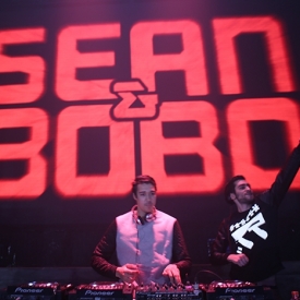 SEAN & BOBO